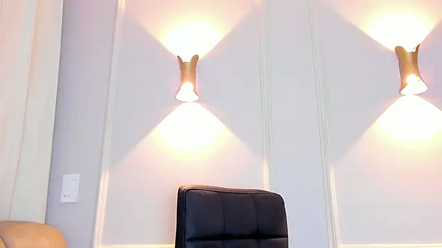 Lia walton online show from January 15, 1:06 pm