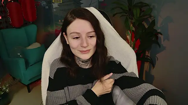 VeliraBraitberg online show from February 26, 2:27 pm