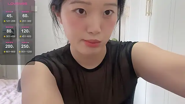 rose-u online show from November 5, 1:33 am