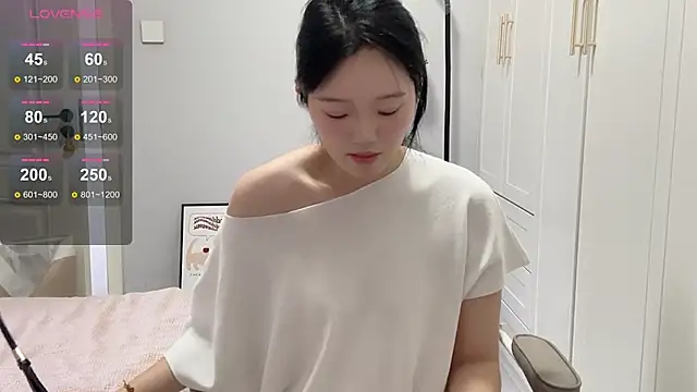 rose-u online show from September 28, 2:51 am