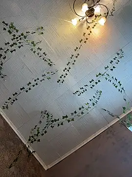 AmmyHot online show from February 3, 6:40 am