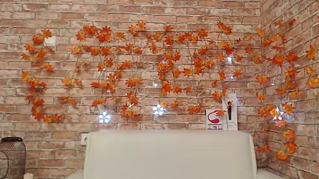 Amelia Kiss  online show from November 10, 12:50 am