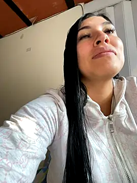 Snapshot of Sol_Miller chatting on October 13, 10:01 pm Sol Miller online show from October 13, 10:01 pm