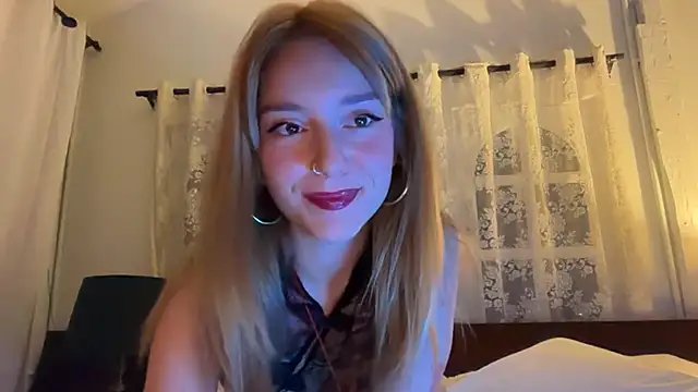 SirenaBelle online show from March 21, 10:37 pm