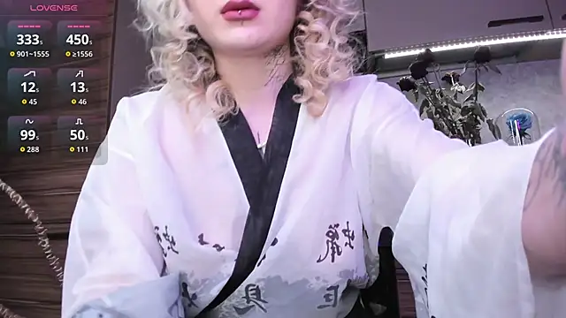 little grinch666 online show from April 18, 6:43 pm