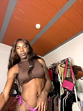 Snapshot of Richchocolatesweet_ chatting on October 23, 2:01 pm Richchocolatesweet online show from October 23, 2:01 pm