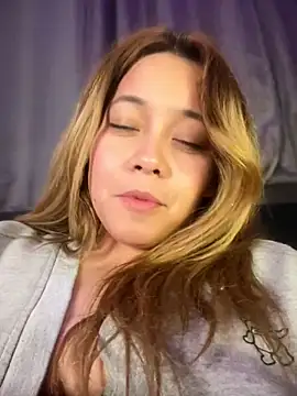 MerlyG online show from February 21, 6:36 am