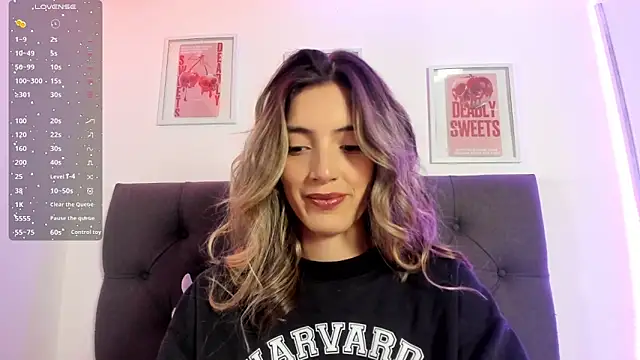 IsadoraGalle  online show from April 19, 8:22 pm