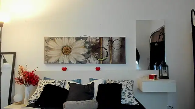 JoyCasidy online show from April 2, 4:04 pm