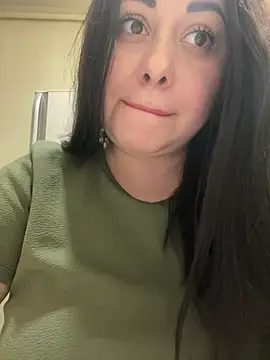 DaisyStreet online show from April 12, 6:43 pm