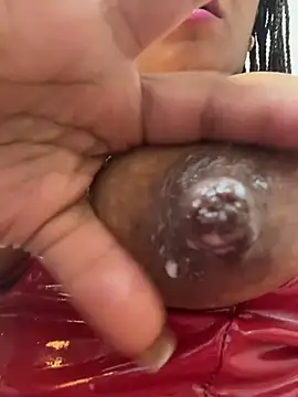 Hannagarces online show from December 17, 11:36 am