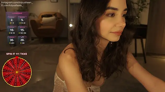 JulietteDee online show from March 26, 9:49 pm