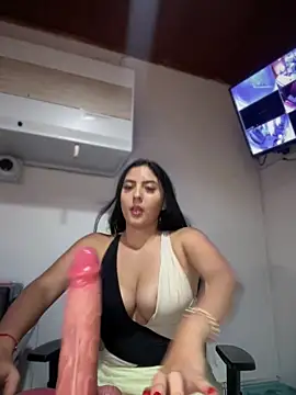 Sofia Collins- online show from December 23, 1:31 am