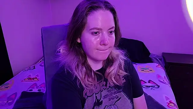 InternetFairy XO online show from March 7, 4:30 am