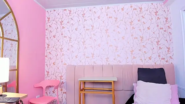 taylor bennet online show from April 2, 12:02 pm