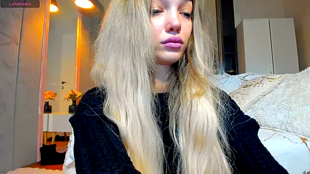 Sassy Teen online show from November 30, 10:52 am