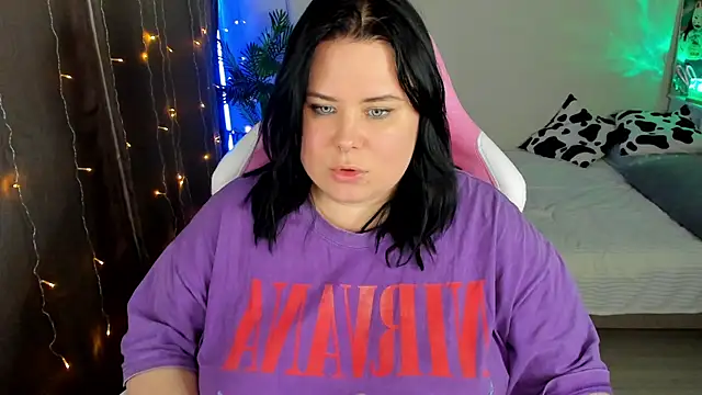 Akemi BBW online show from October 29, 5:59 pm