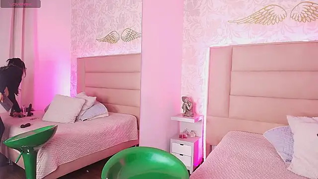 monserrat towers online show from February 9, 1:57 pm