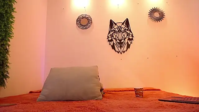 Katy Van online show from November 24, 9:17 pm