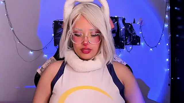 willow poisson online show from November 22, 5:48 pm