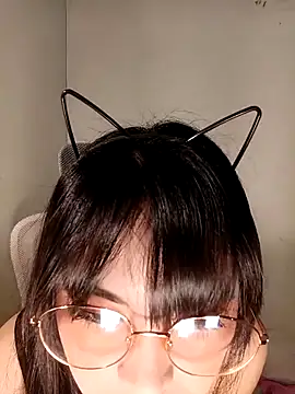 Chall mee online show from March 25, 3:59 pm