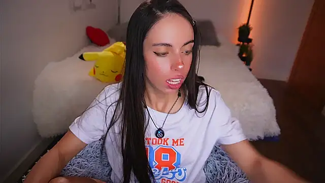 Lill Dayna online show from January 17, 2:57 pm