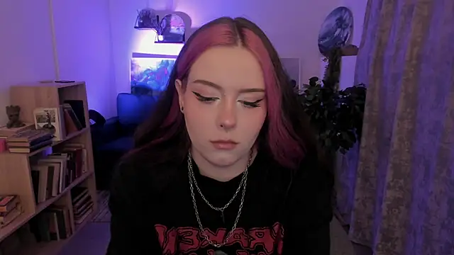 CoralineKeyns online show from July 29, 5:29 am