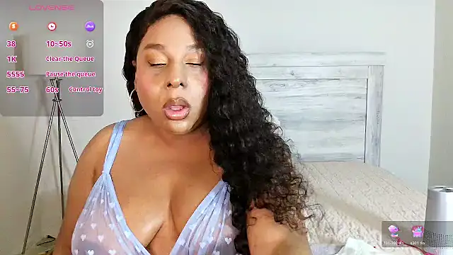 Carmen Cream online show from April 16, 8:03 am