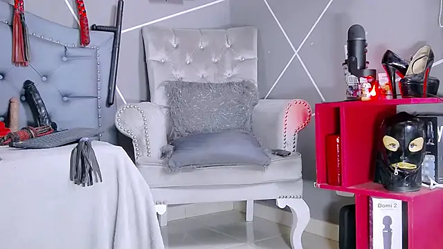 Snapshot of Evangeline chatting on September 16, 8:17 pm Evangeline online show from September 16, 8:17 pm