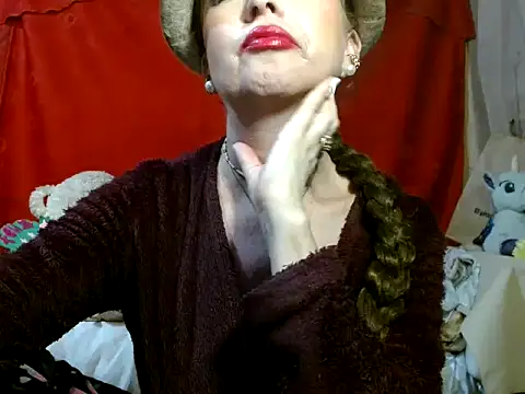 hottieperla online show from February 7, 7:51 pm