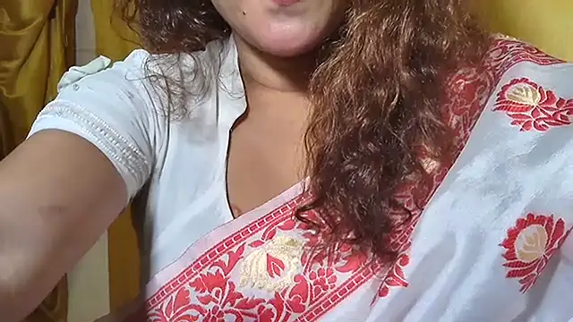 sexy baby kolkata online show from August 6, 4:30 am