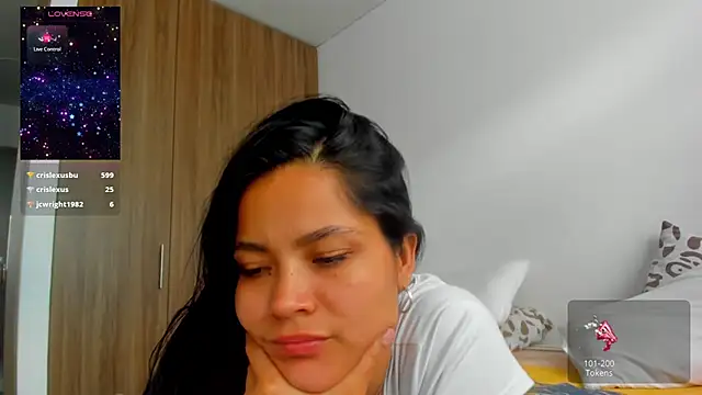 scarlet-kennedy98 online show from April 2, 9:34 pm