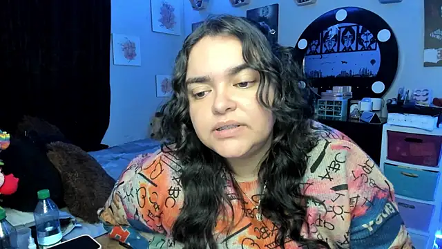 Luise Meyrink online show from November 7, 3:45 am