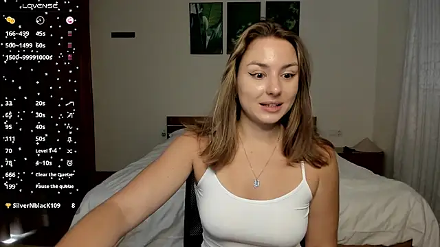 ThreeshaWhite online show from March 8, 1:57 am