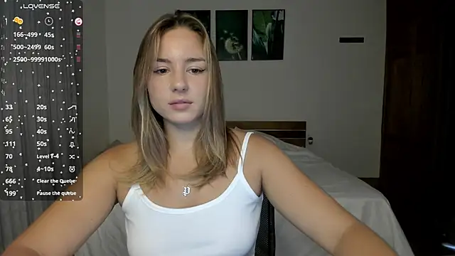 ThreeshaWhite online show from June 16, 1:50 am