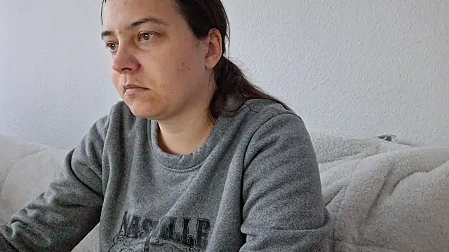 Snapshot of Cyndee_Winter chatting on October 25, 2:25 pm Cyndee Winter online show from October 25, 2:25 pm