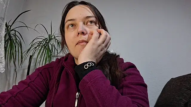 Cyndee Winter online show from February 8, 5:49 pm