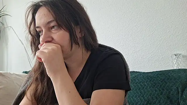 Snapshot of Cyndee_Winter chatting on October 11, 11:58 am Cyndee Winter online show from October 11, 11:58 am