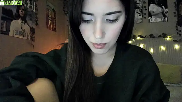 Snapshot of Anisawithlove chatting on October 21, 8:18 am Anisawithlove online show from October 21, 8:18 am