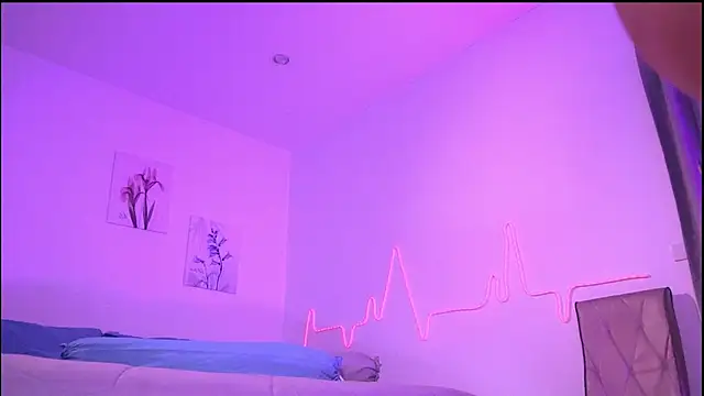 NagaYa Xx online show from February 19, 9:53 am