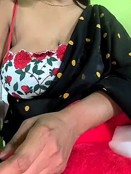 Shreya727 online show from March 13, 7:48 pm