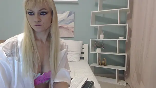 AllySunrise online show from November 24, 9:00 am