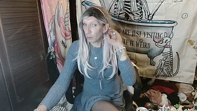 Ombeline1 online show from March 23, 8:59 pm