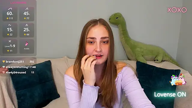 MilliStrii online show from April 10, 6:30 am