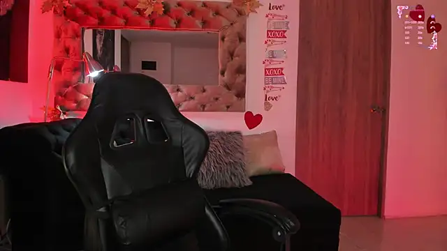 AmelyaMann online show from February 25, 1:42 pm