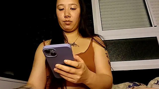 Snapshot of Japabaixinha chatting on October 6, 3:12 am Japabaixinha online show from October 6, 3:12 am