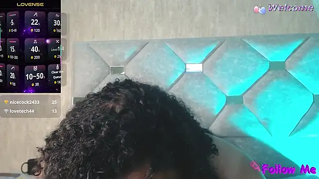 Danielaa a online show from March 23, 1:12 am