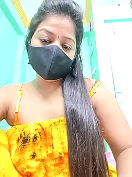 Snapshot of Monalisa_Singh chatting on October 13, 6:21 pm Monalisa Singh online show from October 13, 6:21 pm