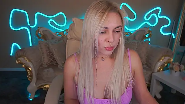 ArishkaLulu online show from October 10, 7:02 am