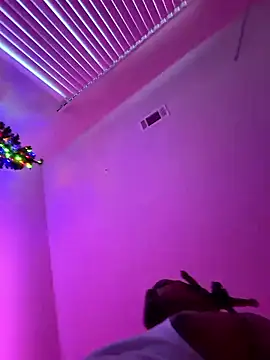 4EVAGLACIERS online show from January 17, 10:28 pm